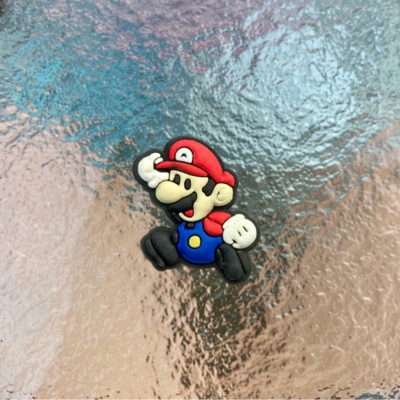 Mario Crocs Jibbitz 2 Piece Set - Picture 3 of 3